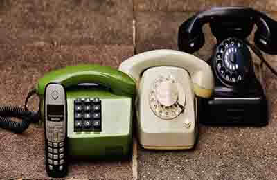 人物通訊的特點