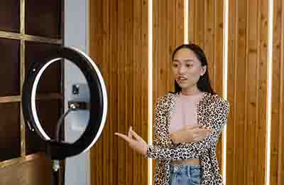 傳媒專業(yè)論文